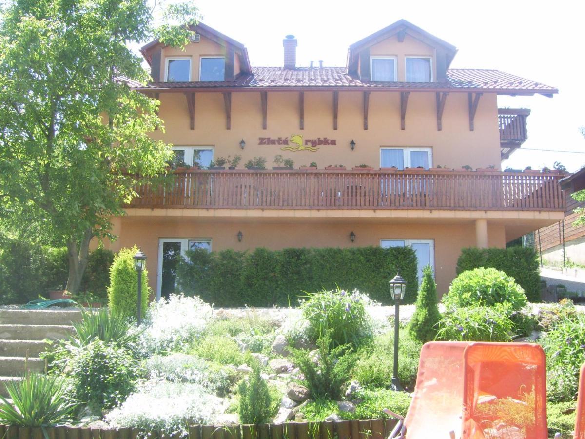 Penzion Zlata Rybka Podhajska Exterior photo